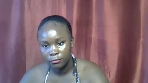 Snapshot of sally_bee1 chatting on May 1, 8:19 am sally_bee1 online show from May 1, 8:19 am