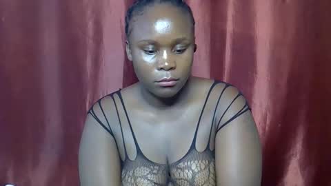 Snapshot of sally_bee1 chatting on May 2, 8:30 am sally_bee1 online show from May 2, 8:30 am
