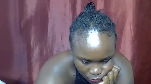 Snapshot of sally_bee1 chatting on May 5, 9:12 pm sally_bee1 online show from May 5, 9:12 pm