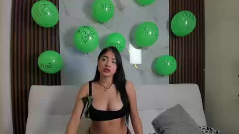 Snapshot of sally_black chatting on March 17, 1:58 pm Sally online show from March 17, 1:58 pm