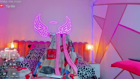 miss Sally online every night from 1am to 8am  Colombia time online show from November 5, 10:15 am