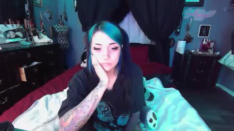 sallylynnxx online show from February 4, 6:19 am