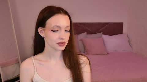 Snapshot of sallypinkman chatting on April 9, 9:15 am Sally Pinkman online show from April 9, 9:15 am