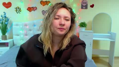 Snapshot of sallyverda chatting on February 27, 6:42 pm Sally online show from February 27, 6:42 pm