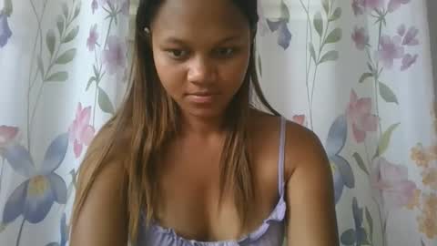 Snapshot of sallywett chatting on January 11, 12:21 pm SallyWett online show from January 11, 12:21 pm