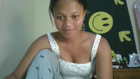 SallyWett online show from March 21, 4:43 pm