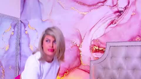 SalmaRoze online show from November 25, 5:51 am