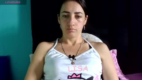 Snapshot of salo_heavenn chatting on April 4, 8:17 pm salome online show from April 4, 8:17 pm