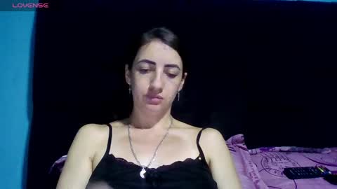 Snapshot of salo_heavenn chatting on April 21, 2:04 am salome online show from April 21, 2:04 am