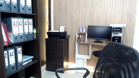 Salome online show from February 25, 1:10 pm