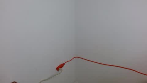 Snapshot of salome_18_big_tits chatting on October 27, 9:41 pm salome_18_big_tits online show from October 27, 9:41 pm