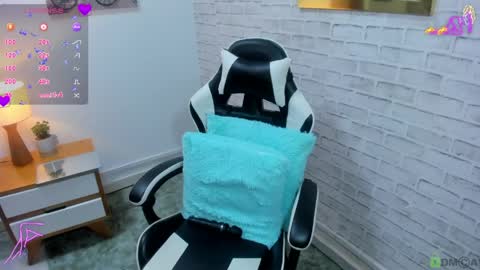 Snapshot of salome_rojas_ chatting on May 20, 9:21 pm Salome online show from May 20, 9:21 pm