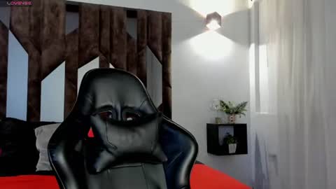 salome_white1 online show from July 7, 12:42 pm