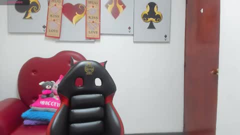 Snapshot of salomee_diazz chatting on February 13, 9:11 pm Salomee diazz online show from February 13, 9:11 pm