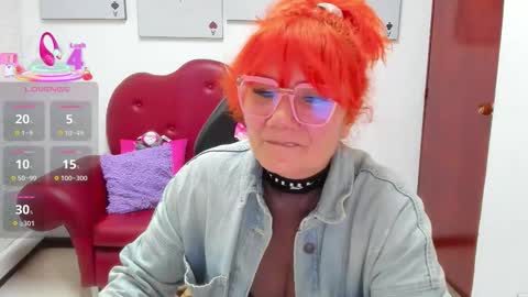 Snapshot of salomee_diazz chatting on March 24, 9:09 pm Salomee diazz online show from March 24, 9:09 pm