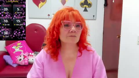 Snapshot of salomee_diazz chatting on April 18, 9:37 pm Salomee diazz online show from April 18, 9:37 pm