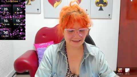 Snapshot of salomee_diazz chatting on April 25, 9:23 pm Salomee diazz online show from April 25, 9:23 pm