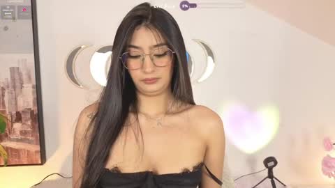 Snapshot of salomee_mon chatting on May 23, 3:27 pm Salo online show from May 23, 3:27 pm