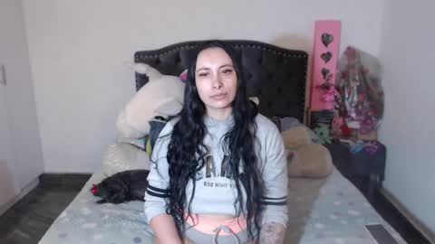 yenny online show from February 5, 3:11 am