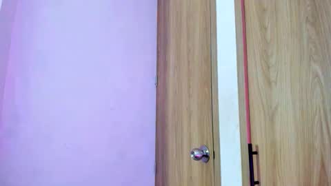 Snapshot of salomesimos1 chatting on February 18, 11:44 pm Salome online show from February 18, 11:44 pm