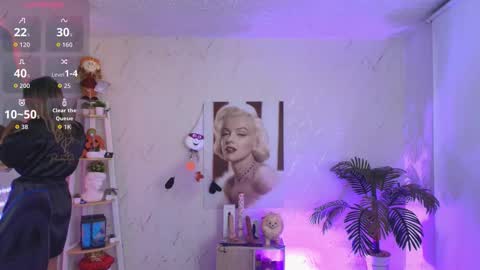 Snapshot of saloomee__ chatting on February 14, 9:28 am SALOME online show from February 14, 9:28 am