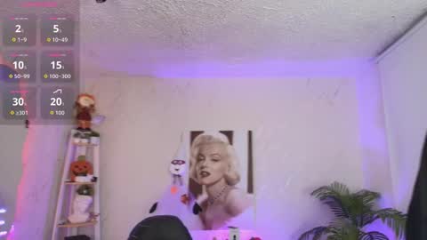Snapshot of saloomee__ chatting on March 12, 11:27 am SALOME online show from March 12, 11:27 am