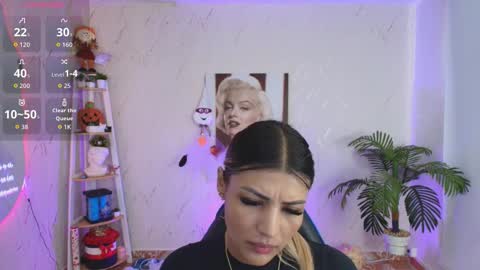 Snapshot of saloomee__ chatting on March 17, 2:20 pm SALOME online show from March 17, 2:20 pm