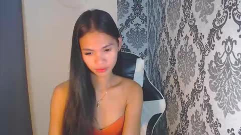 salsallera69x online show from November 9, 2:15 pm