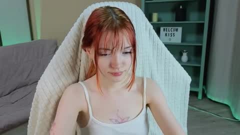 Snapshot of salt_mira chatting on November 22, 10:25 am salt_mira online show from November 22, 10:25 am