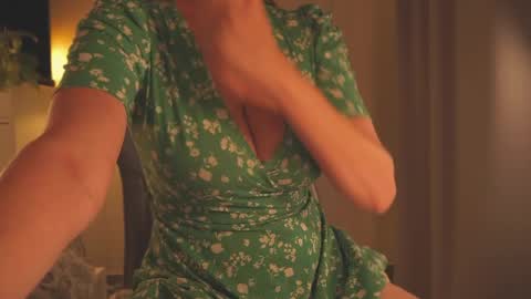 Snapshot of saltedhoney chatting on May 11, 7:44 pm IsaBella- online show from May 11, 7:44 pm