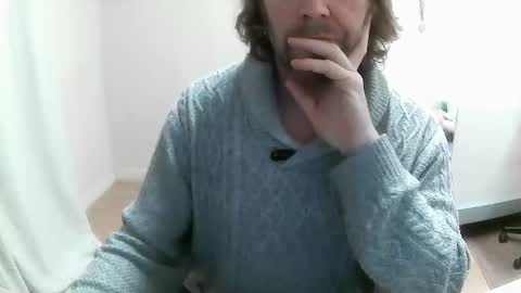 Snapshot of saltimbanquier chatting on December 17, 7:18 am Saltimbanquier Salt ou Banquier online show from December 17, 7:18 am