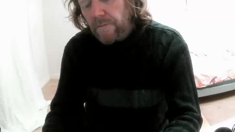 Snapshot of saltimbanquier chatting on March 6, 7:36 am Saltimbanquier Salt ou Banquier online show from March 6, 7:36 am