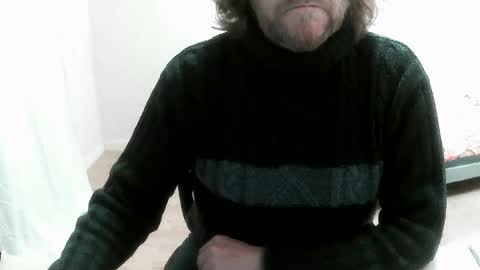 Snapshot of saltimbanquier chatting on March 10, 12:48 pm Saltimbanquier Salt ou Banquier online show from March 10, 12:48 pm