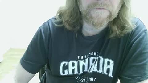 Snapshot of saltimbanquier chatting on March 3, 8:37 pm Saltimbanquier Salt ou Banquier online show from March 3, 8:37 pm