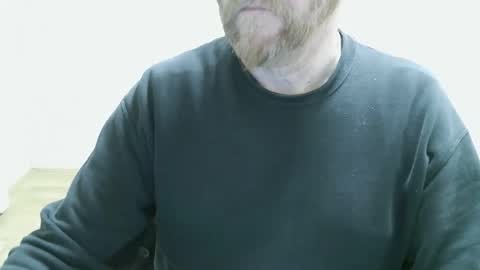 Snapshot of saltimbanquier chatting on March 6, 2:35 pm Saltimbanquier Salt ou Banquier online show from March 6, 2:35 pm