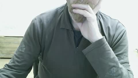 Snapshot of saltimbanquier chatting on March 17, 8:45 pm Saltimbanquier Salt ou Banquier online show from March 17, 8:45 pm