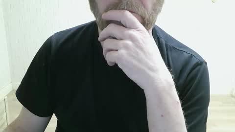 Snapshot of saltimbanquier chatting on March 28, 11:15 pm Saltimbanquier Salt ou Banquier online show from March 28, 11:15 pm