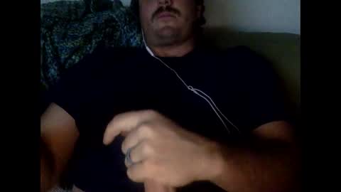 Snapshot of salty612 chatting on December 16, 3:51 am salty612 online show from December 16, 3:51 am