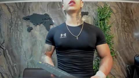 SALVATORE online show from October 6, 11:29 am