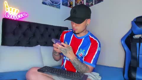   online show from July 1, 1:07 am