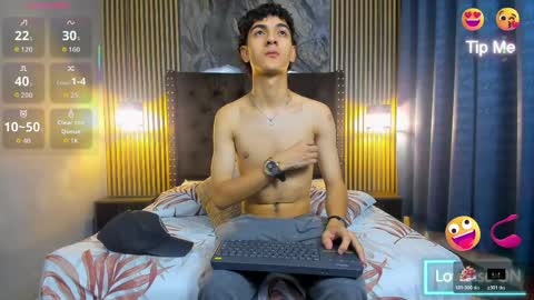 Snapshot of sam__cute chatting on June 3, 12:19 pm sam__cute online show from June 3, 12:19 pm