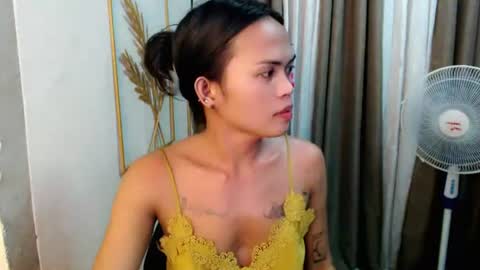 Snapshot of sam_cummyslut chatting on July 1, 6:29 pm sammy slut online show from July 1, 6:29 pm