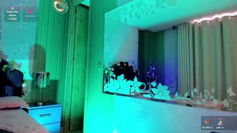 Snapshot of sam_naughty18 chatting on December 3, 4:28 pm sam_naughty18 online show from December 3, 4:28 pm