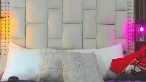 Snapshot of sam_naughtyy8 chatting on March 19, 11:36 am Sanem online show from March 19, 11:36 am