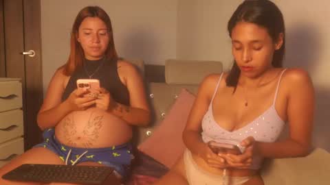 Snapshot of sam_robert17 chatting on January 18, 8:23 pm Samantha Roberts online show from January 18, 8:23 pm