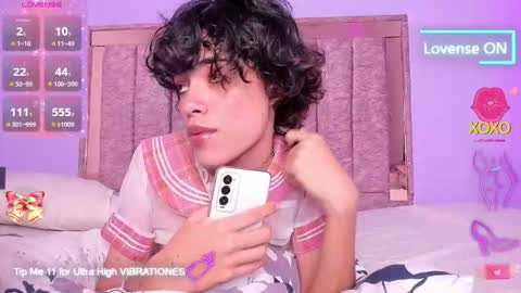 sam_sexy0106 online show from January 15, 4:33 pm