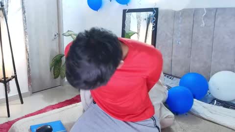 sam_tnt9 online show from March 25, 5:02 am