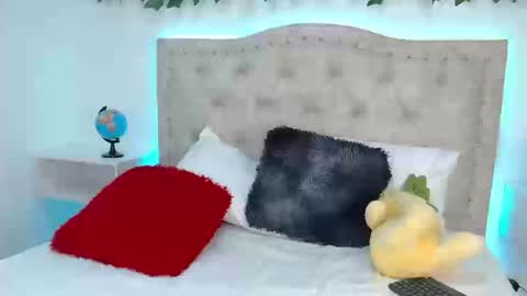 Sam Torres  online show from September 8, 4:28 pm