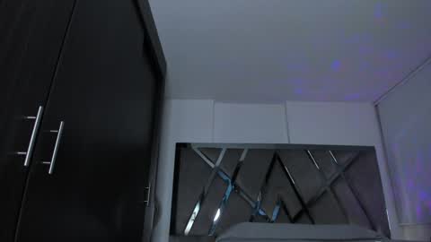 samaay_ online show from December 3, 5:20 am