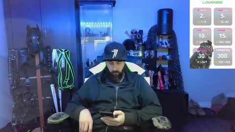 Snapshot of samael069 chatting on December 10, 3:52 am samael069 online show from December 10, 3:52 am